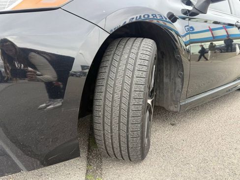 Used 2018 Toyota Camry SE image 33