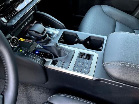 New 2026 Toyota Land Cruiser image 7