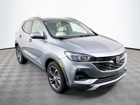 Used 2021 Buick Encore GX Select image 3