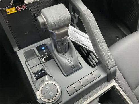 Certified 2025 Toyota Tacoma SR5 image 25