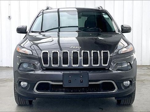 Used 2014 Jeep Cherokee Limited w/ Luxury Group AWD/4WD image 3