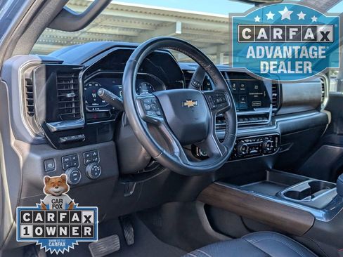 Used 2024 Chevrolet Silverado 2500 High Country w/ High Country Premium Package AWD/4WD image 5