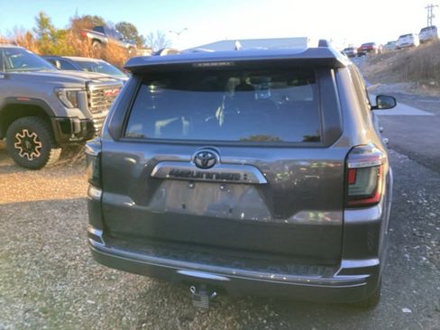 Used 2022 Toyota 4Runner TRD Sport image 3