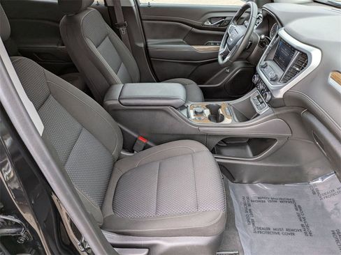 Used 2023 GMC Acadia SLE w/ Driver Convenience Package image 30