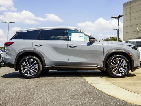 New 2027 INFINITI QX60 Luxe FWD image 6