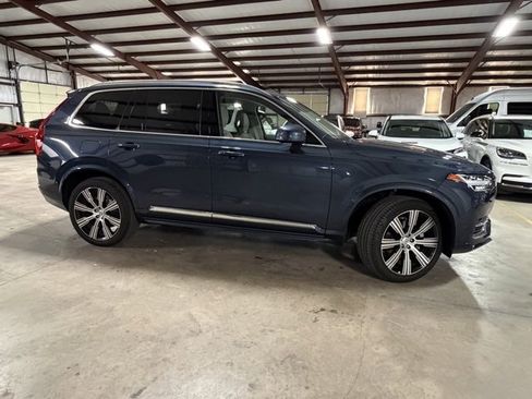 Used 2025 Volvo XC90 B6 Plus w/ Protection Package Premier image 5