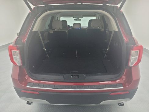 Used 2021 Ford Explorer Limited w/ Hybrid Equipment Group 310A AWD/4WD image 29