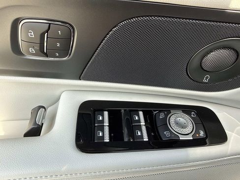 New 2026 Lincoln Nautilus Premier w/ Equipment Group 102A AWD/4WD image 19