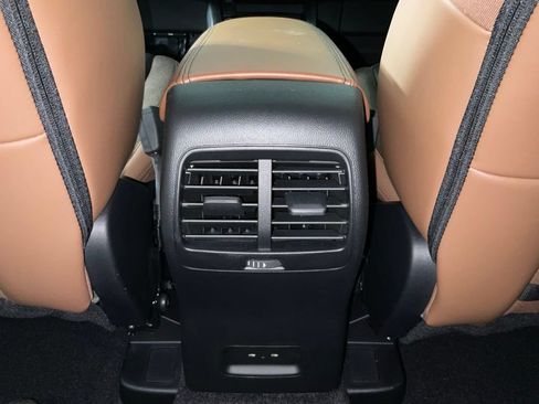 New 2026 Ford Bronco Sport Outer Banks w/ Outer Banks Tech Package+ AWD/4WD image 18