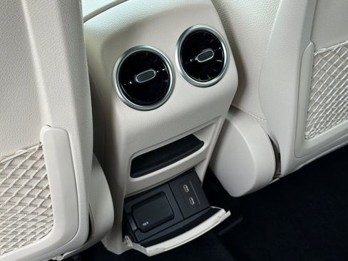 Certified 2025 Mercedes-Benz GLB 250 image 14