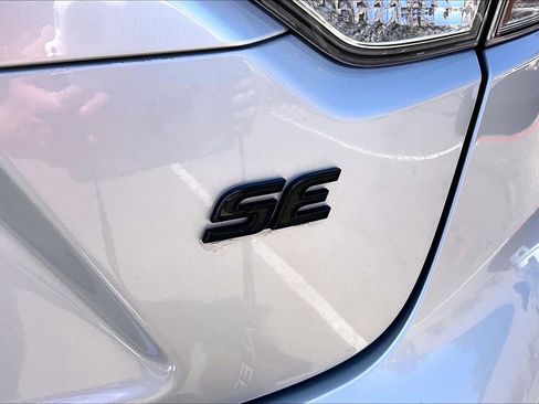 Used 2021 Toyota Corolla SE w/ Carpet Mat Package (TMS) FWD image 28