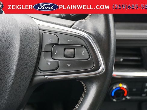 Used 2024 Buick Encore GX Preferred FWD image 23