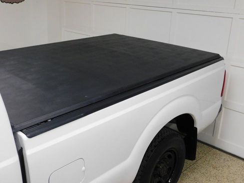 Used 2015 Ford F250 XL RWD image 28