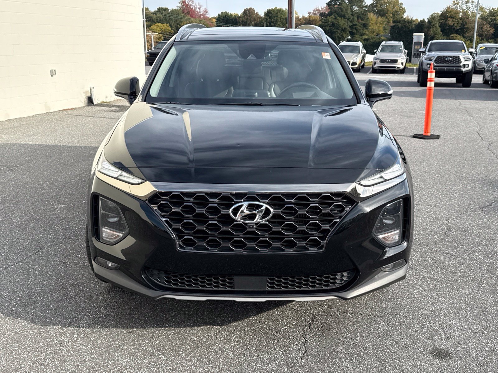 Used 2020 Hyundai Santa Fe Limited FWD image 2