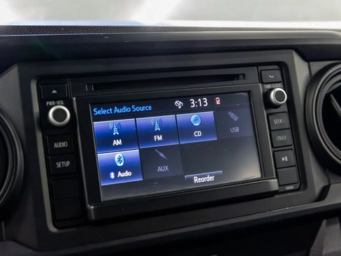 Used 2019 Toyota Tacoma SR w/ SR Convenience Package RWD image 32