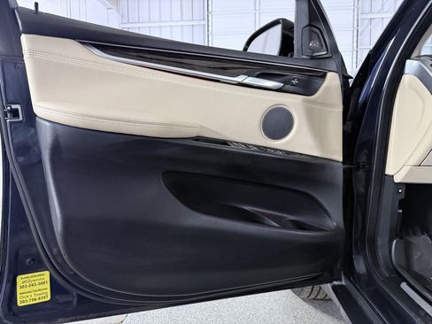 Used 2016 BMW X5 xDrive40e image 21