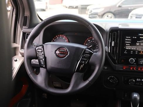 Certified 2025 Nissan Frontier PRO-4X w/ Pro Premium Package AWD/4WD image 25