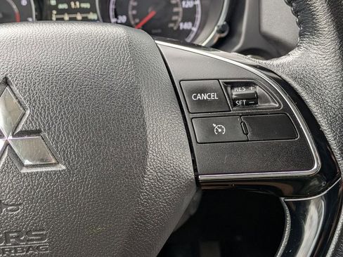 Used 2025 Mitsubishi Outlander Sport SE AWD/4WD image 21