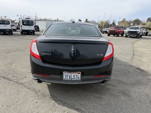 Used 2014 Lincoln MKS w/ Equipment Group 101A image 4