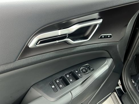 New 2026 Kia Sportage SX FWD image 16