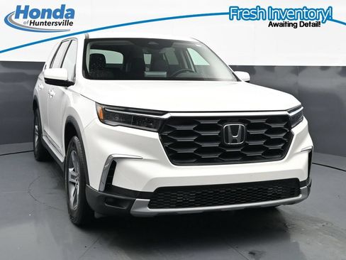 Used 2025 Honda Pilot EX-L image 1