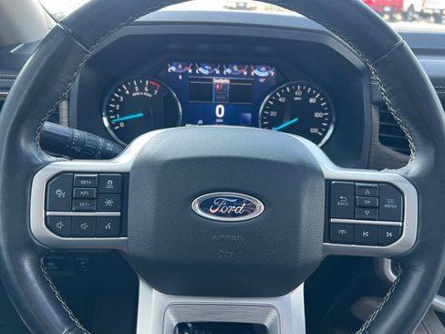Used 2024 Ford Expedition Limited AWD/4WD image 26