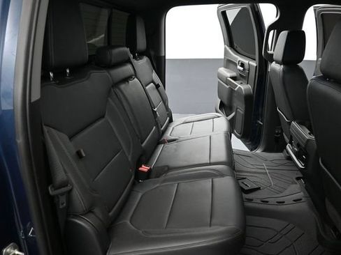 Used 2021 Chevrolet Silverado 1500 RST w/ Texas Edition Plus AWD/4WD image 22