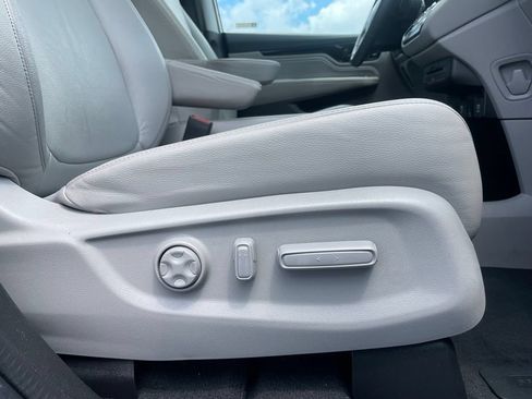 Used 2023 Honda Odyssey Touring image 30