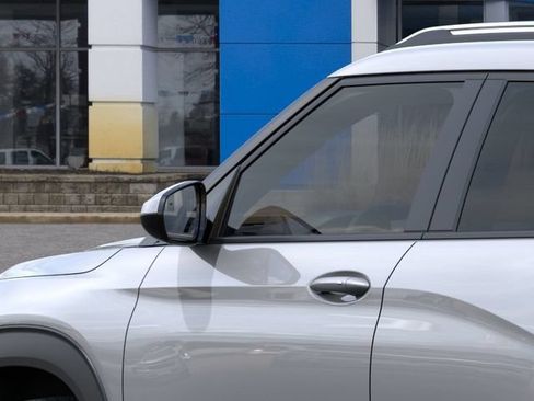 New 2026 Chevrolet TrailBlazer LT AWD/4WD image 12