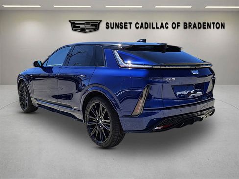 New 2026 Cadillac Lyriq V image 5