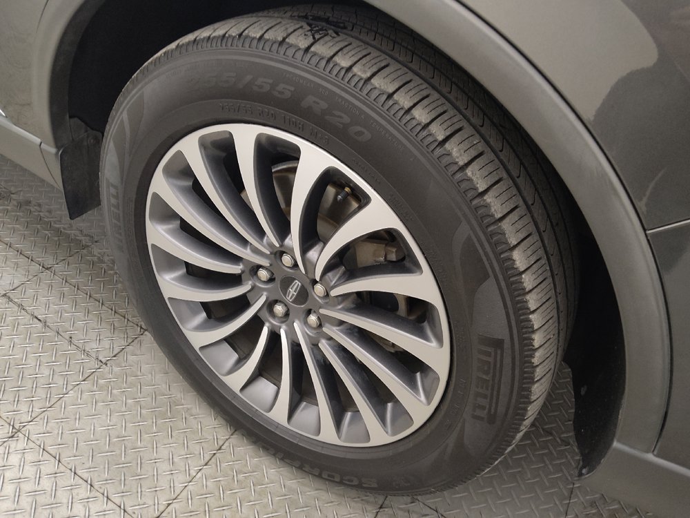 Used 2020 Lincoln Aviator Reserve w/ Equipment Group 201A RWD image 31