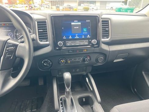 Used 2023 Nissan Frontier SV w/ Tow Package image 20