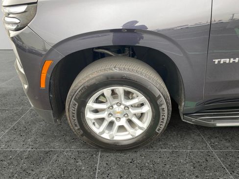 Used 2025 Chevrolet Tahoe LT RWD image 14