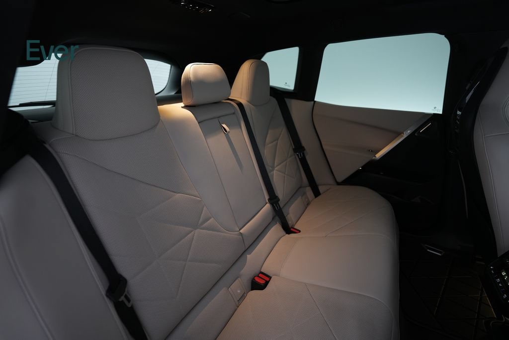 Used 2023 BMW iX M60 w/ Executive Package AWD/4WD image 5