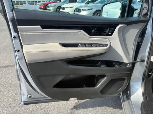 Used 2021 Honda Odyssey Touring image 14