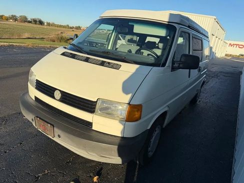 Used 1995 Volkswagen Eurovan Camper image 3