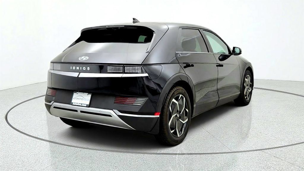 Used 2023 Hyundai Ioniq 5 SE RWD image 5