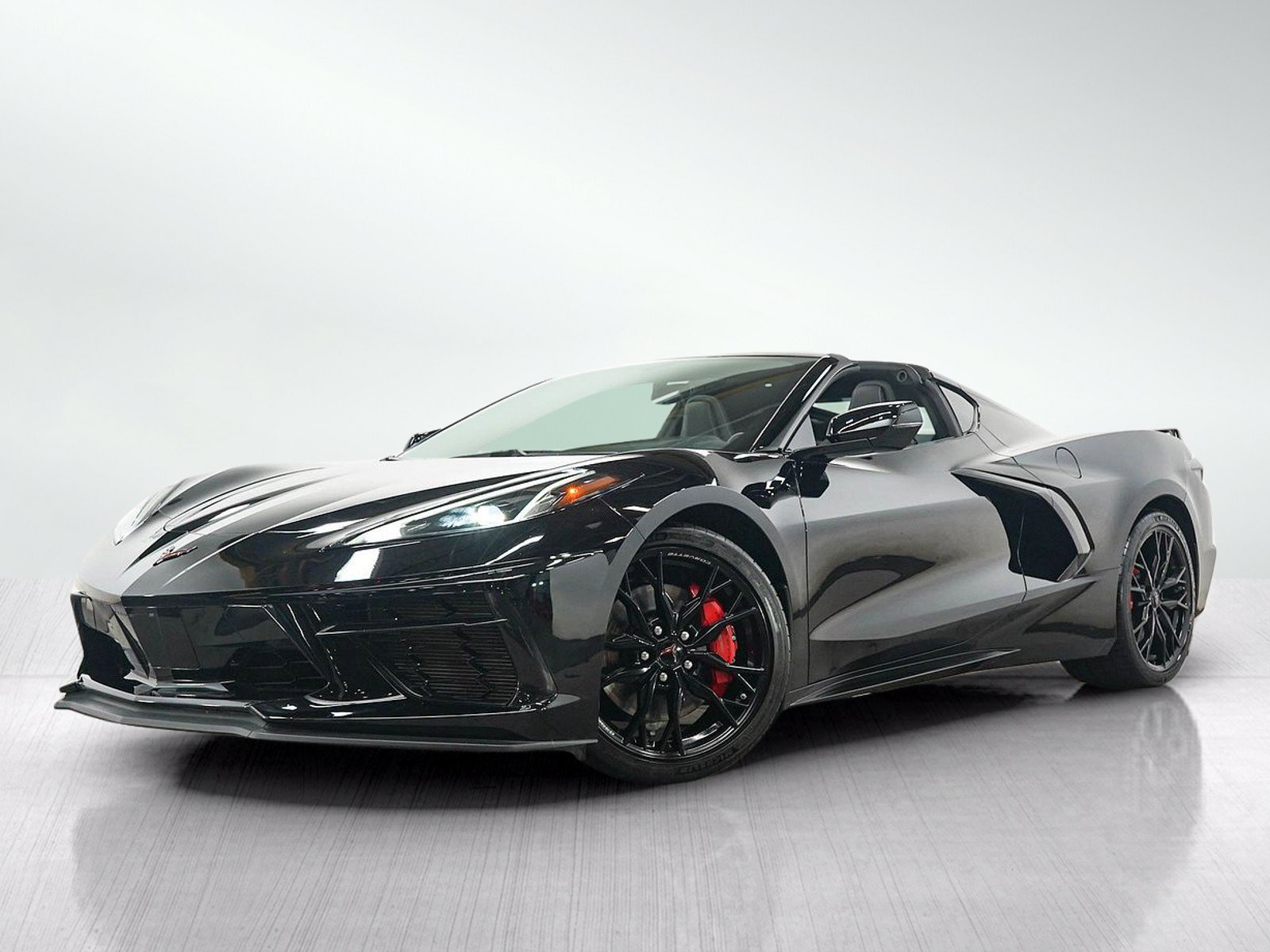 Used 2023 Chevrolet Corvette Stingray Coupe w/ Z51 Performance Package RWD image 2
