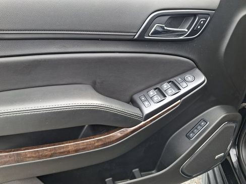 Used 2019 Chevrolet Tahoe LT AWD/4WD image 13