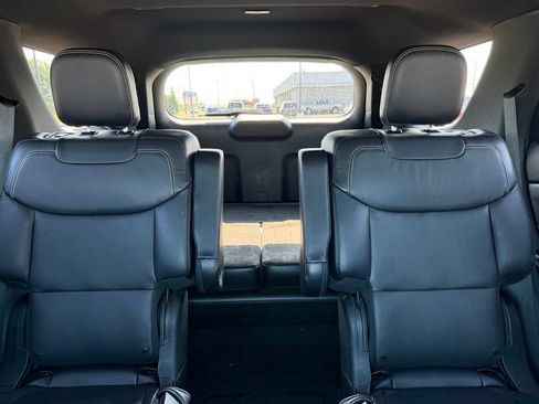 Used 2020 Ford Explorer ST w/ ST Street Pack AWD/4WD image 15