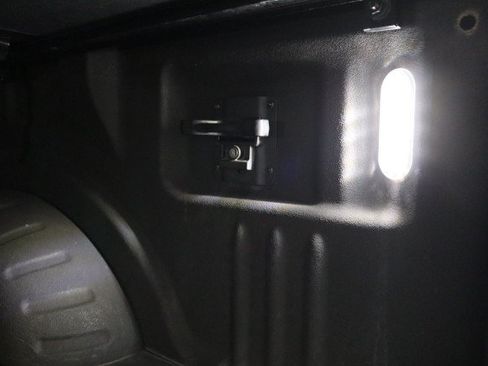 Used 2019 Ford F250 Platinum w/ Platinum Ultimate Package AWD/4WD image 35