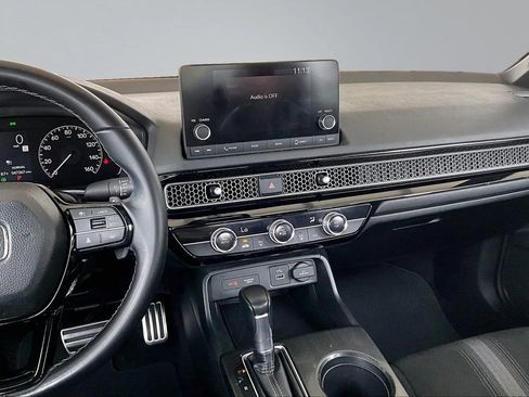 Used 2022 Honda Civic Sport image 9