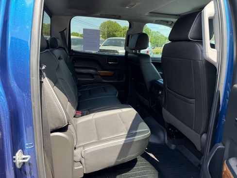 Used 2018 Chevrolet Silverado 1500 High Country AWD/4WD image 12
