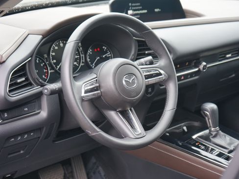 Used 2022 MAZDA CX-30 AWD 2.5 S w/ Premium Package image 13