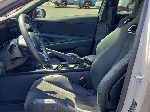 Used 2025 Hyundai Elantra N FWD image 22