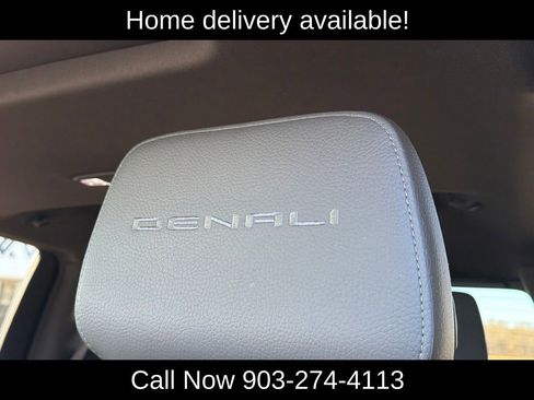 Used 2022 GMC Sierra 2500 Denali image 18