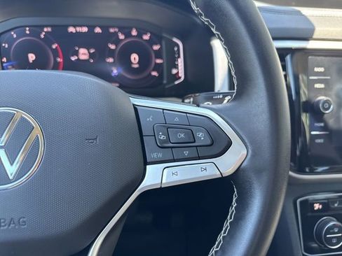 Certified 2023 Volkswagen Atlas SE w/ Panoramic Sunroof Package AWD/4WD image 20
