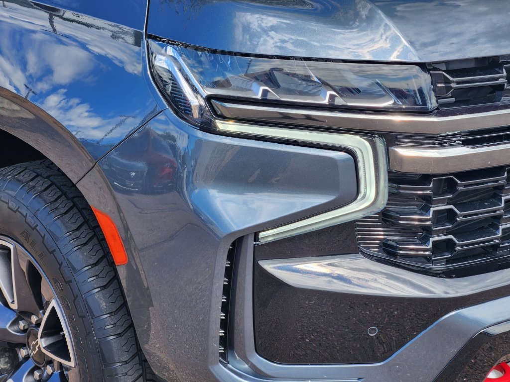 Used 2021 Chevrolet Tahoe Z71 w/ Luxury Package AWD/4WD image 28