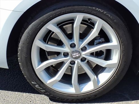 Used 2019 Audi A4 2.0T Premium w/ Convenience Package image 8