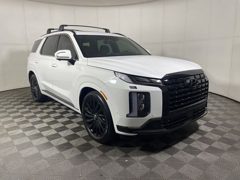 Used 2025 Hyundai Palisade Calligraphy AWD/4WD image 2